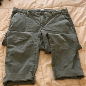 ☀️ 5/$25 GAP girlfriend chinos with stripe detail